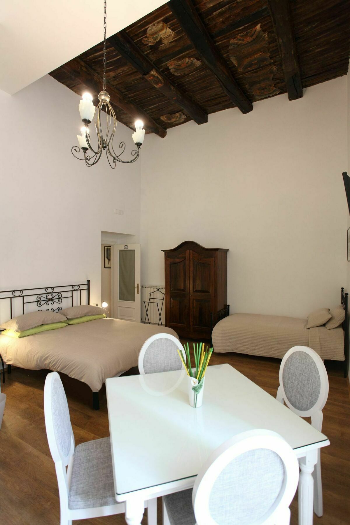 Hotel Napolipietrasanta