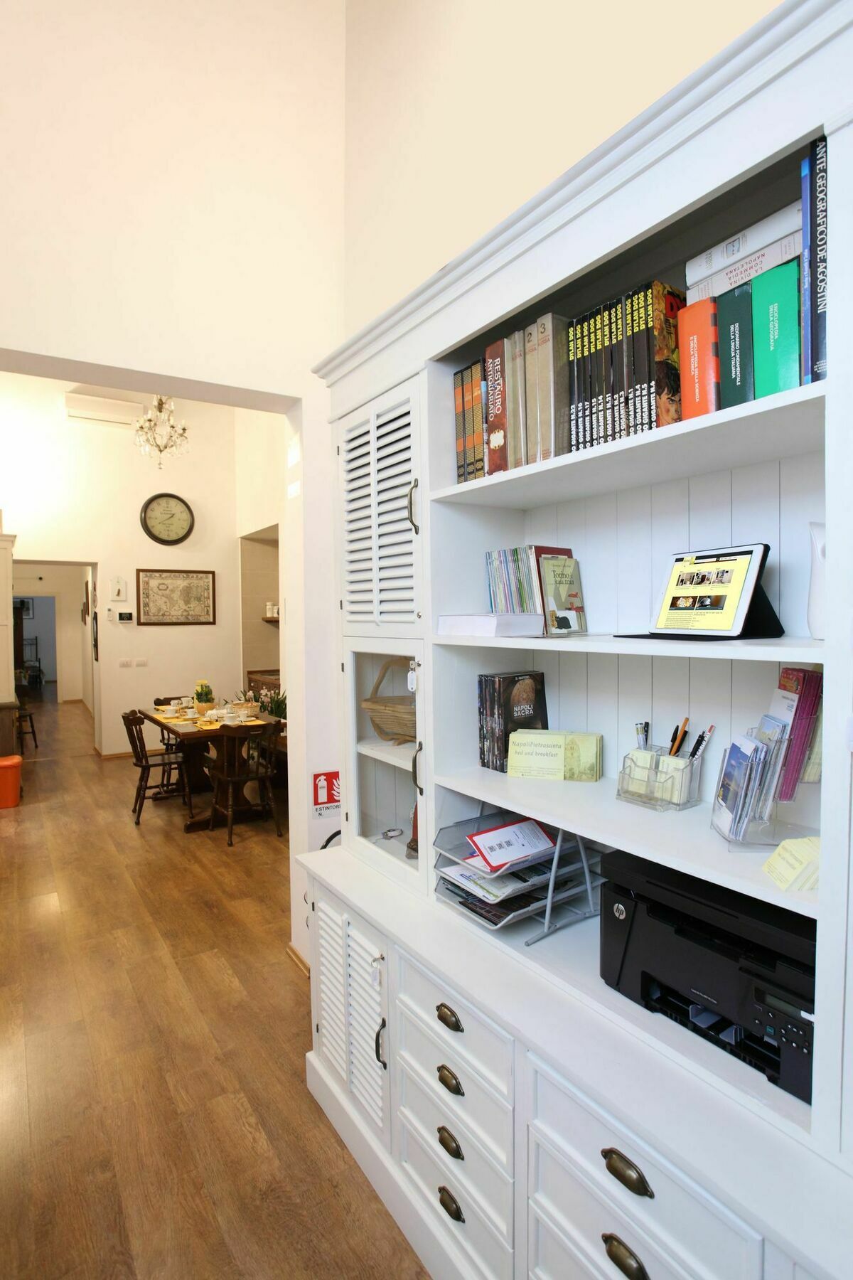Hotel Napolipietrasanta Naples